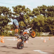 мотошкола moto-track изображение 1 на проекте khoroshevomnevniki.ru